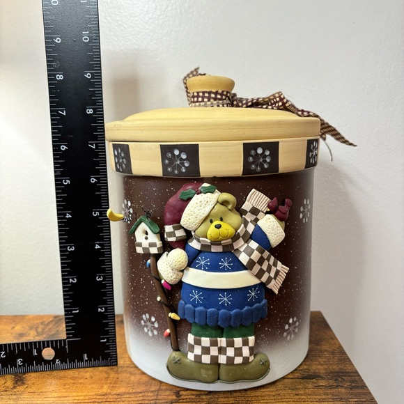 Vintage Holiday 3D Santa Hat Teddy Bear Stoneware Cookie Jar Christmas Winter - Picture 13 of 14